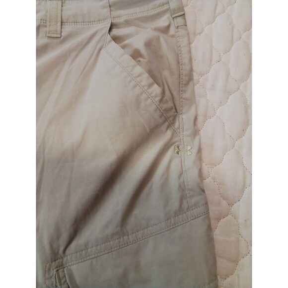 Men's Under Armour Heat Gear Khaki Loose Shorts Size 40 - Picture 5 of 10